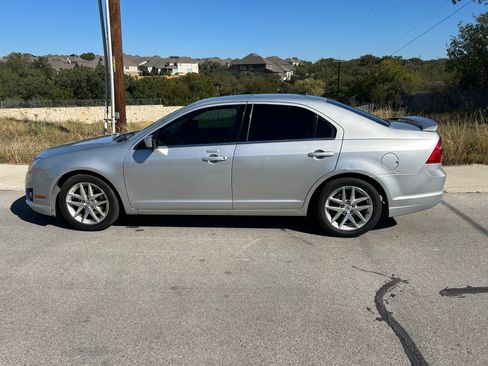 Used 2011 Ford Fusion SEL w/ 302A Rapid Spec Order Code image 1