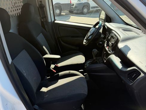 Used 2020 RAM ProMaster City Tradesman image 4