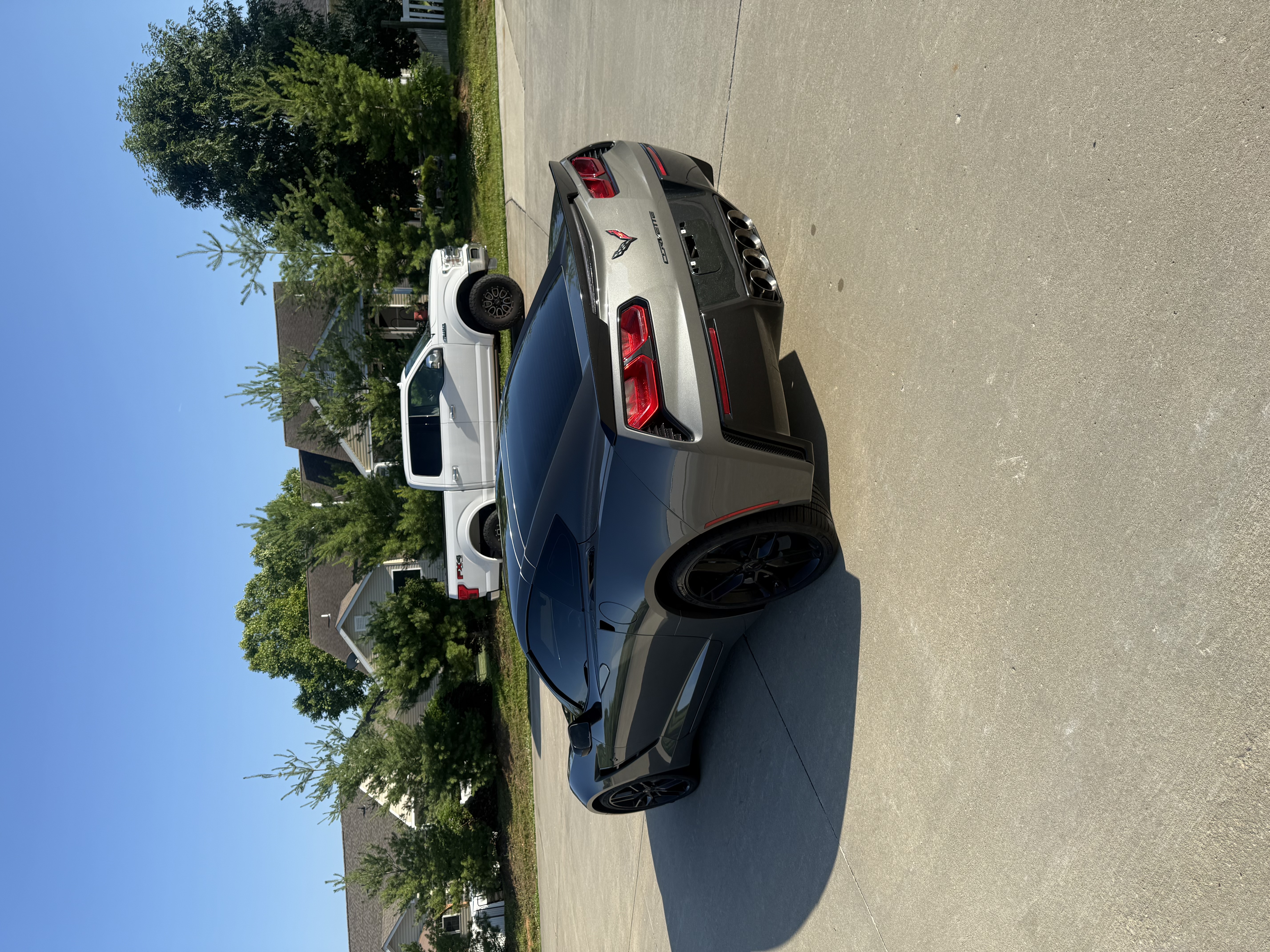 Used 2015 Chevrolet Corvette Stingray Coupe w/ 2LT Preferred Equipment Group RWD image 18