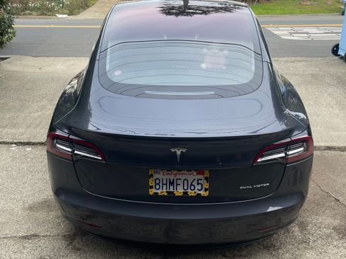 Used 2018 Tesla Model 3 Long Range image 5