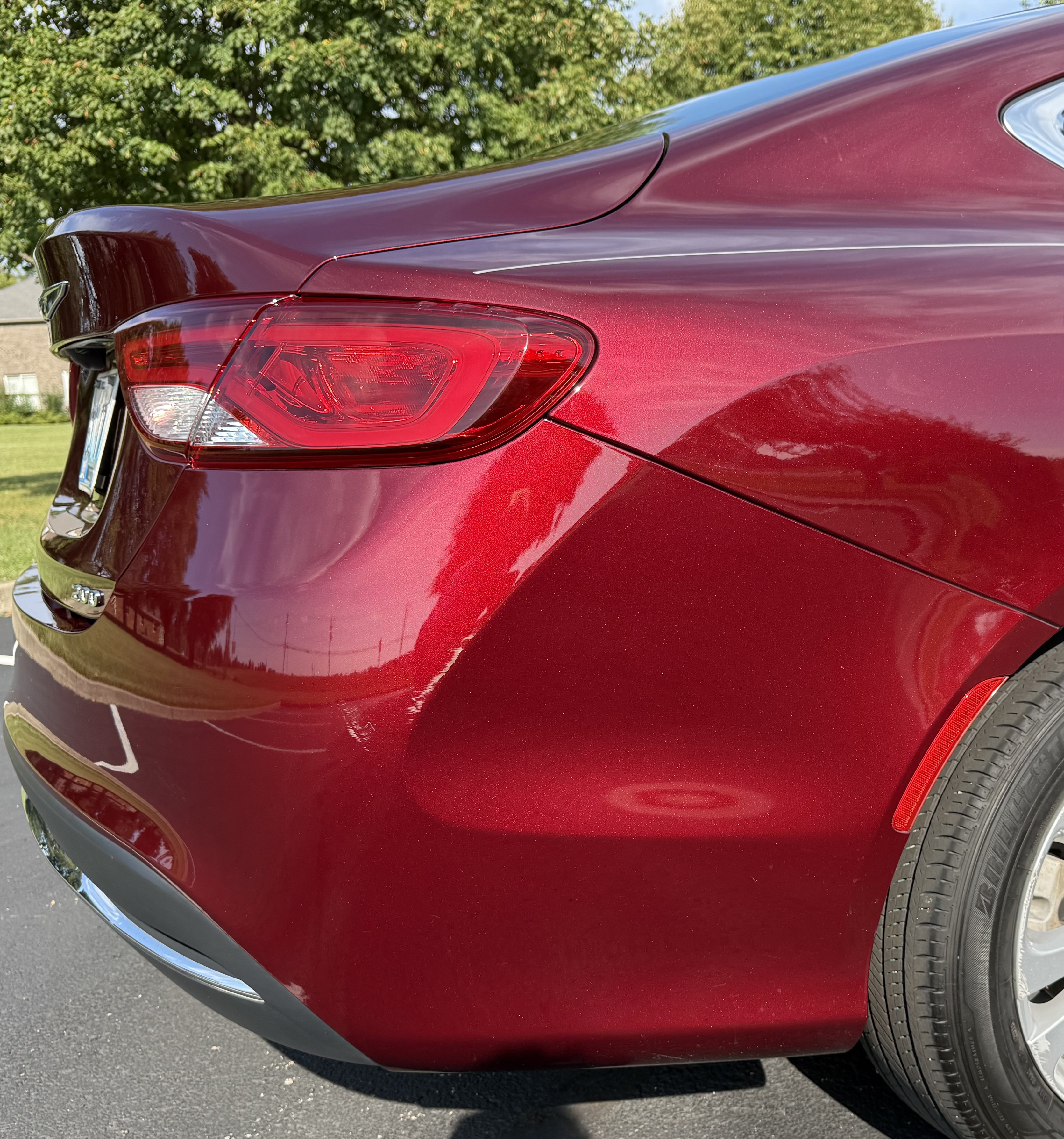 Used 2015 Chrysler 200 Limited FWD image 13