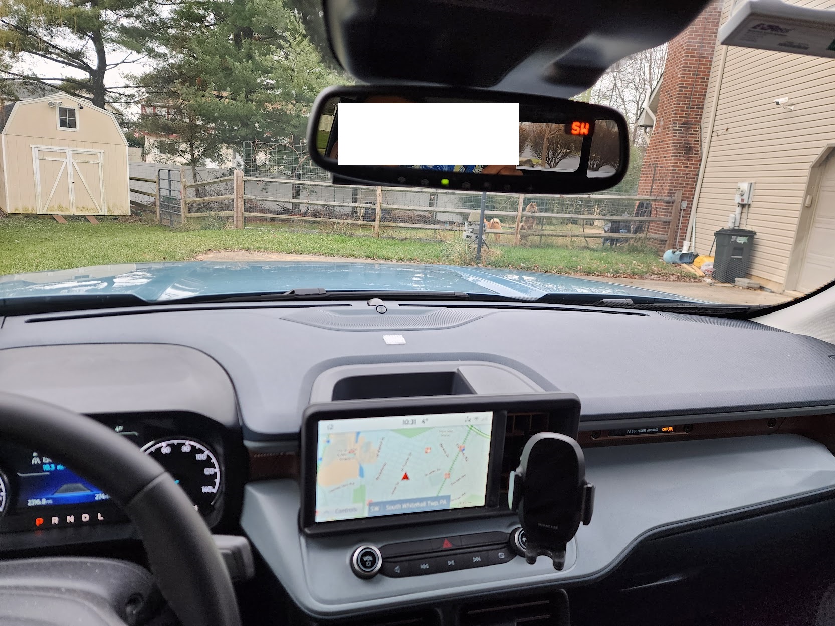 Used 2023 Ford Maverick Lariat w/ Lariat Luxury Package FWD image 2