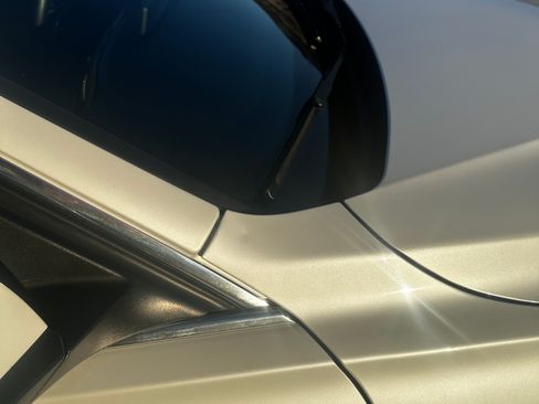 Used 2018 BMW 330i xDrive Wagon w/ Premium Package image 9