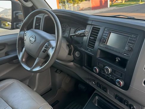 Used 2013 Nissan NV 3500 SL w/ Technology Pkg RWD image 17