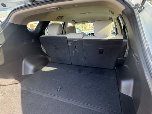 Used 2017 Hyundai Santa Fe Sport image 5