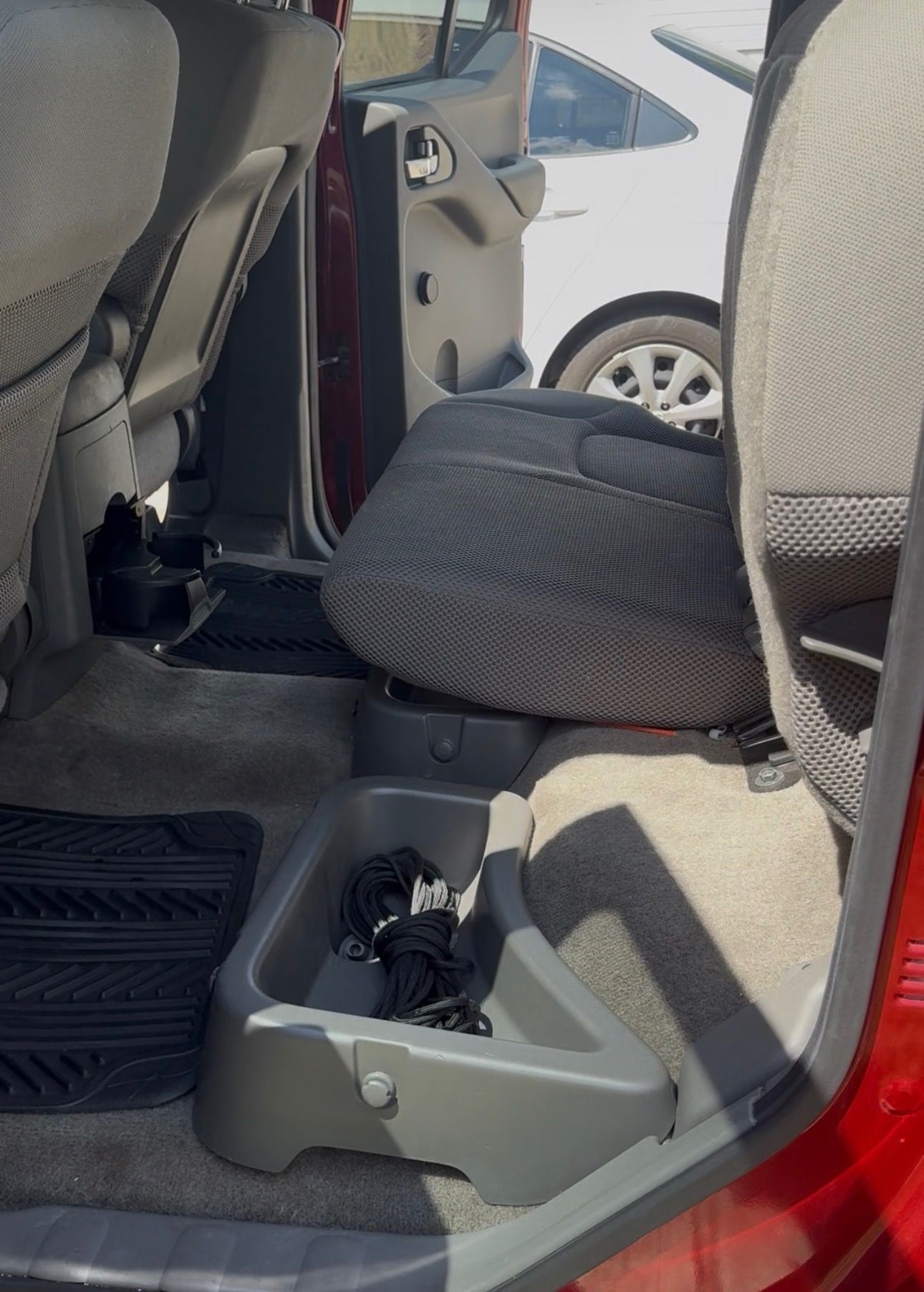 Used 2011 Nissan Frontier S AWD/4WD image 8