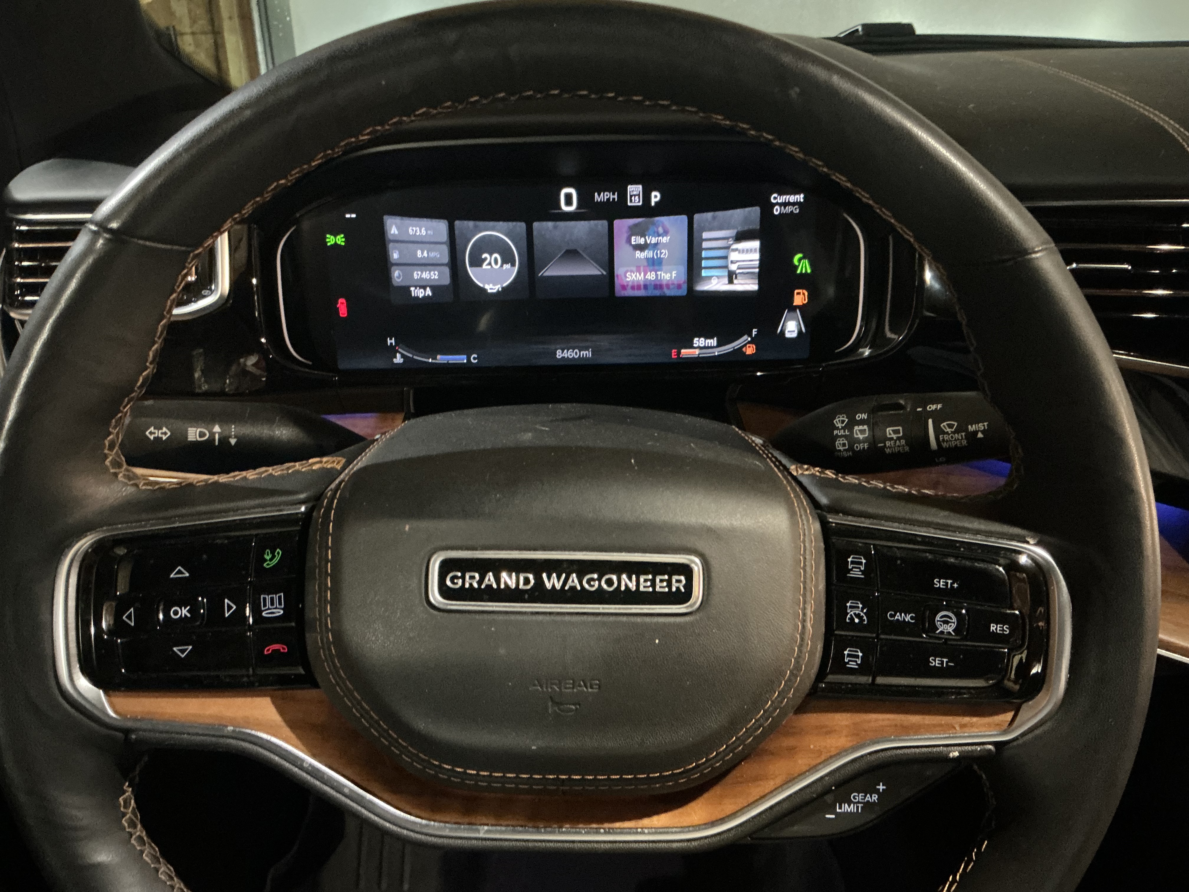 Used 2024 Jeep Grand Wagoneer Series III w/ Flexible Seating Group AWD/4WD image 14