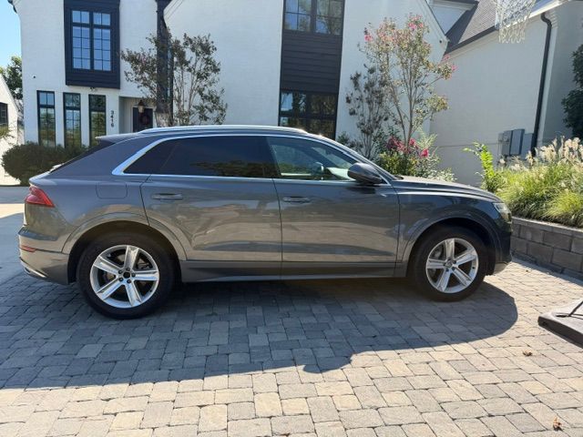 Used 2019 Audi e-tron Premium Plus AWD/4WD image 1