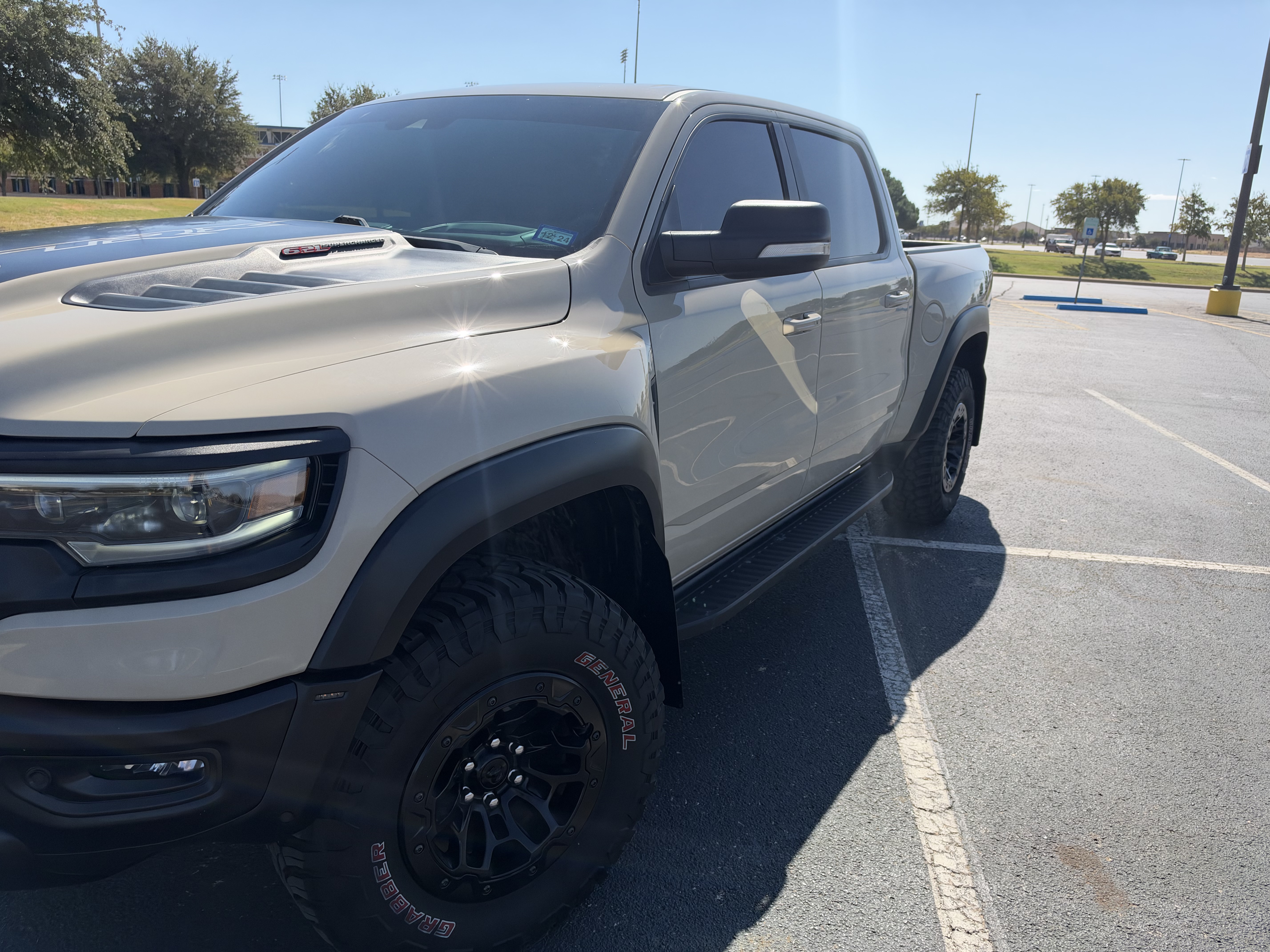 Used 2022 RAM 1500 TRX w/ TRX Level 2 Equipment Group AWD/4WD image 1