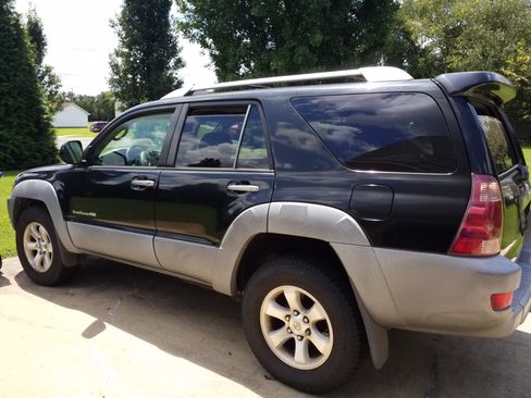 Used 2003 Toyota 4Runner Sport image 1