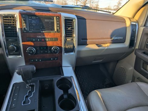 Used 2012 RAM 1500 Laramie image 8