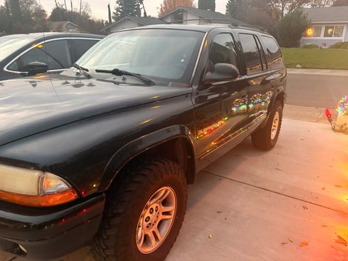 Used 2001 Dodge Durango SLT image 2