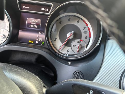 Used 2014 Mercedes-Benz CLA 250 image 9