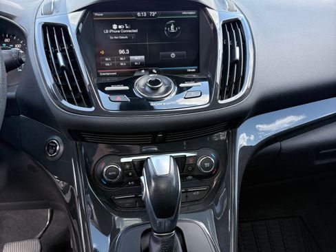 Used 2014 Ford Escape Titanium FWD image 5