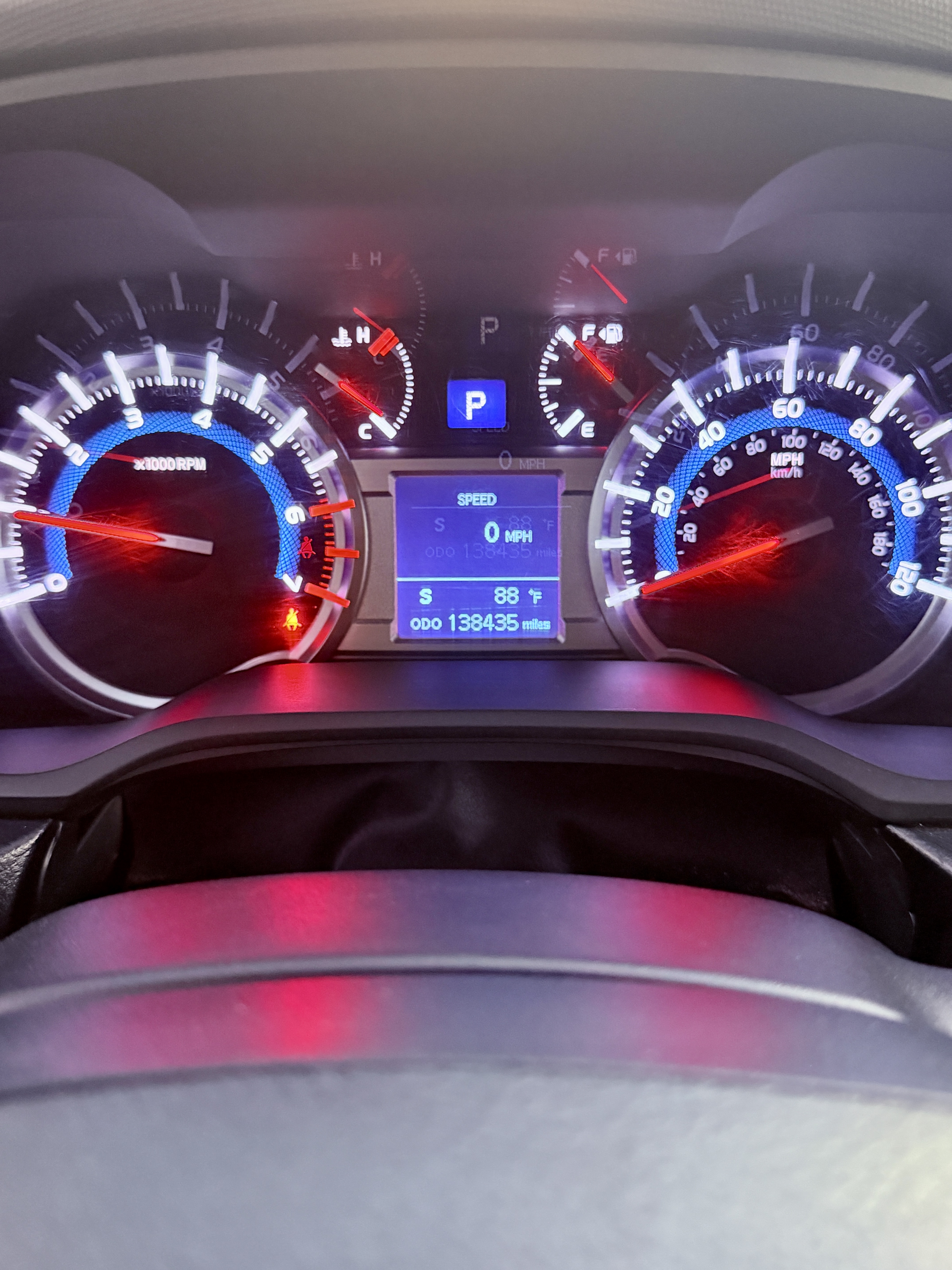 Used 2016 Toyota 4Runner SR5 AWD/4WD image 10