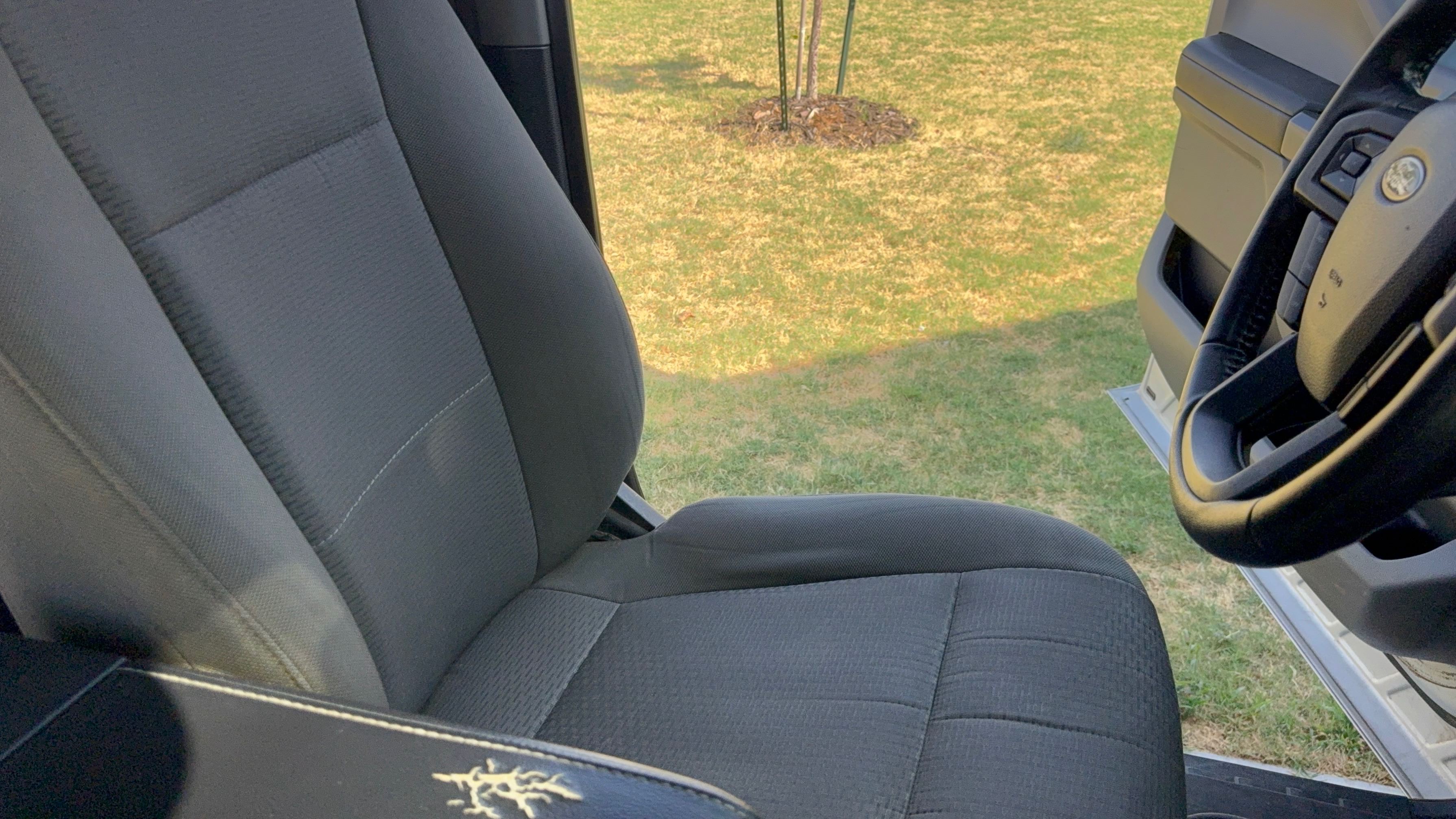 Used 2019 Ford F150 XLT w/ Equipment Group 302A Luxury RWD image 10