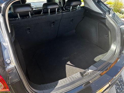 Used 2018 MAZDA MAZDA3 Touring FWD image 13