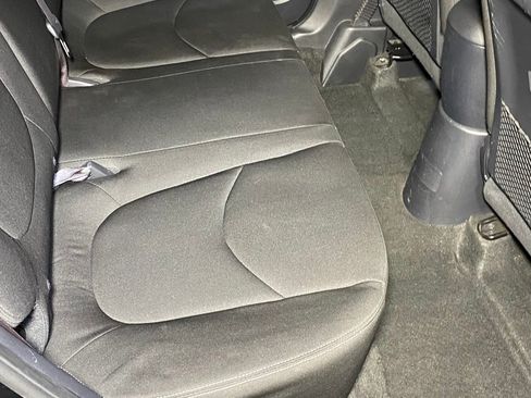 Used 2012 Kia Soul + image 21