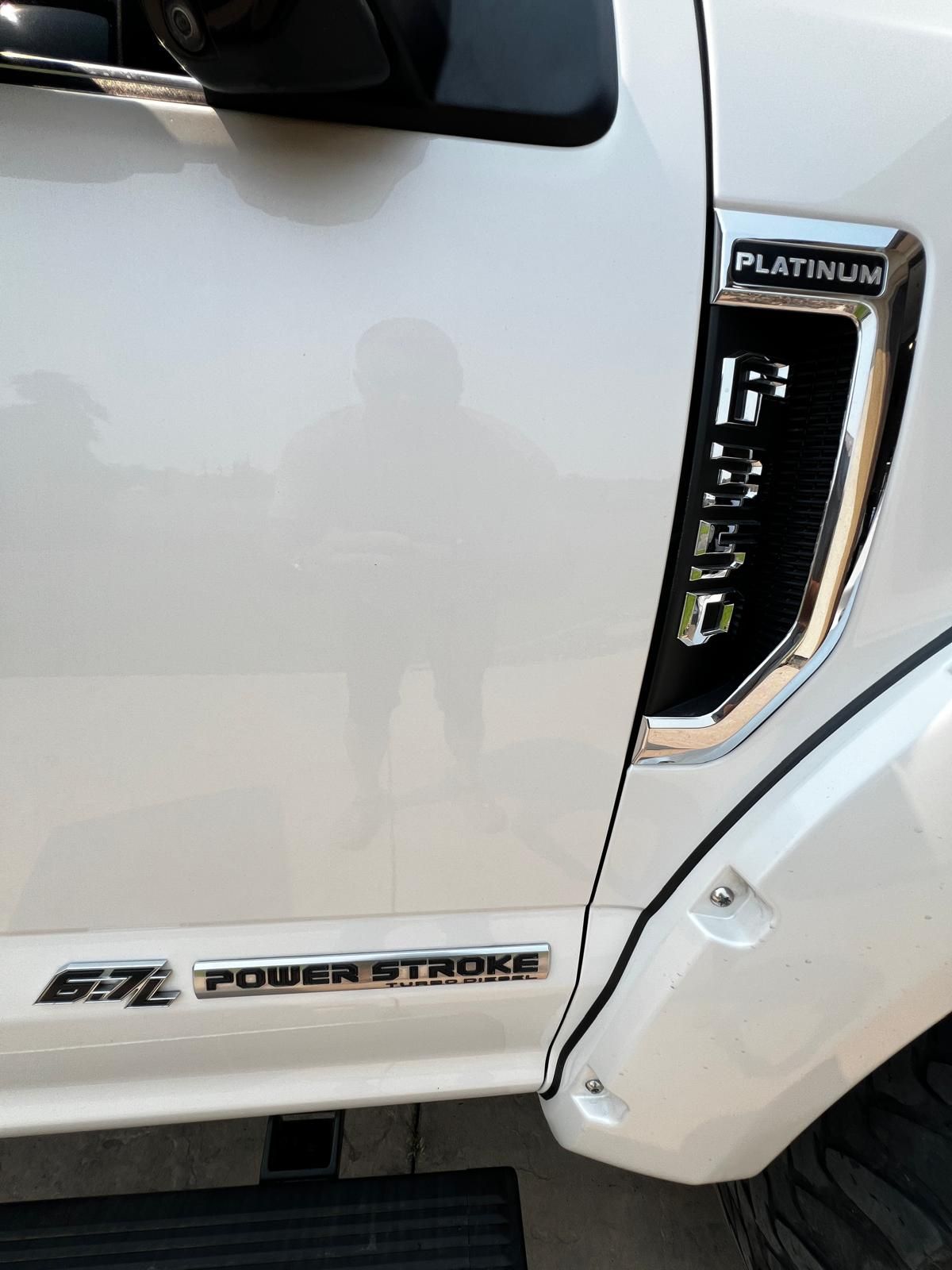 Used 2017 Ford F350 Platinum w/ Platinum Ultimate Package AWD/4WD image 9