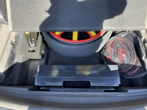 Used 2015 Porsche Macan Turbo image 25