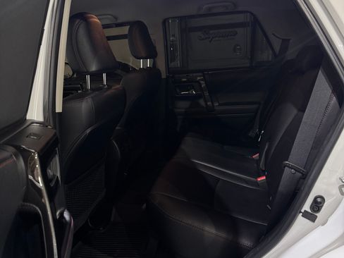 Used 2024 Toyota 4Runner TRD Off-Road Premium image 17