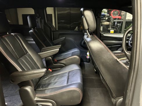 Used 2019 Dodge Grand Caravan GT w/ Safety Sphere Group image 13