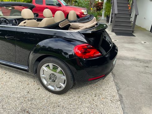 Used 2016 Volkswagen Beetle 1.8T SEL image 12