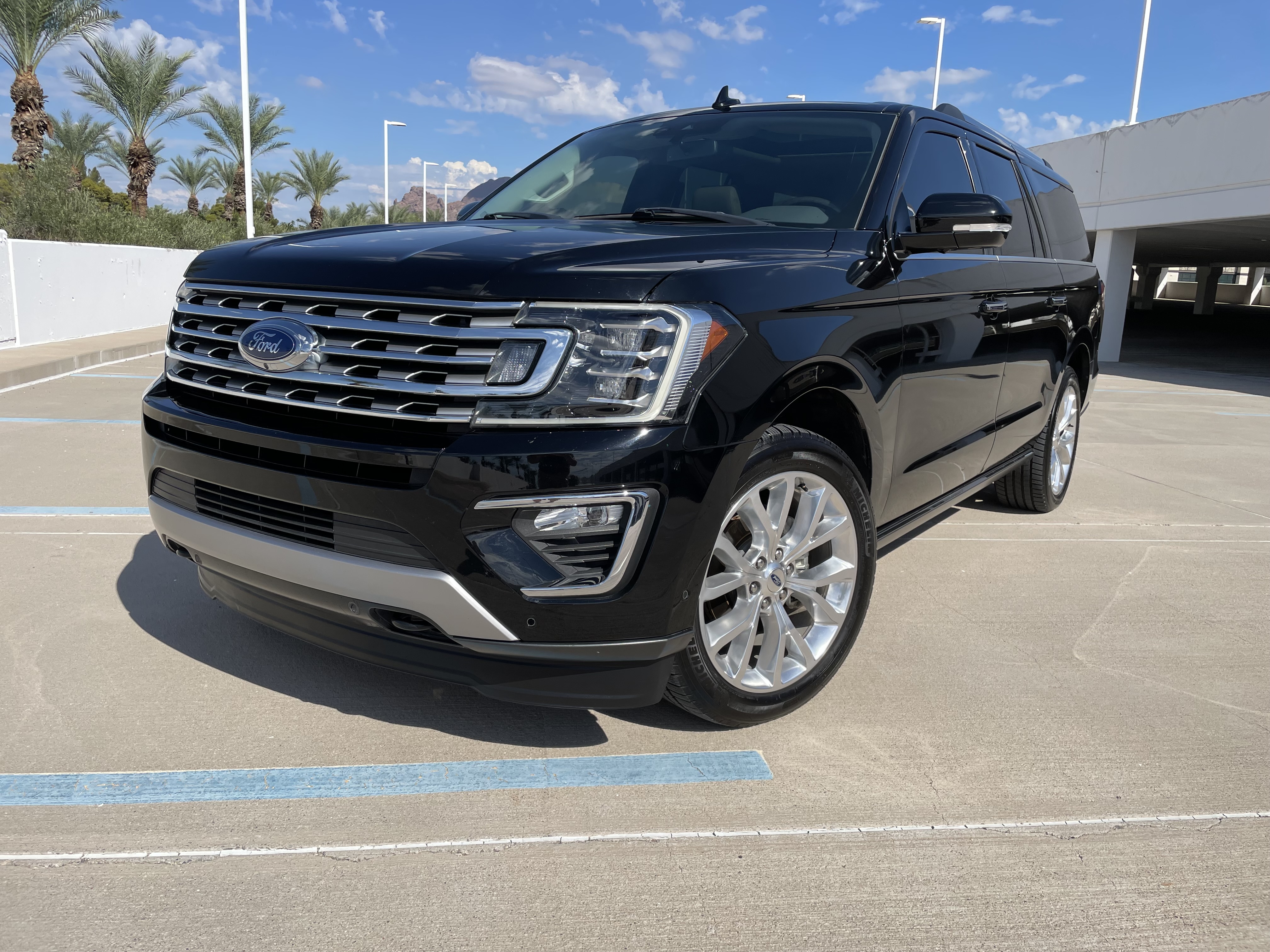 Used 2018 Ford Expedition Max Limited w/ Equipment Group 302A AWD/4WD image 6