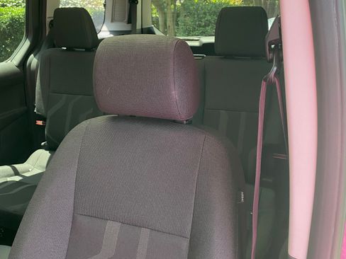 Used 2018 Ford Transit Connect XLT FWD image 11
