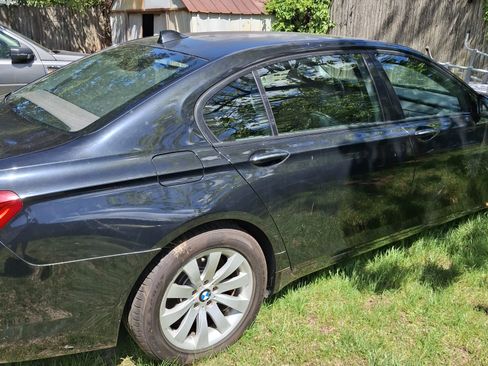 Used 2009 BMW 750Li image 4