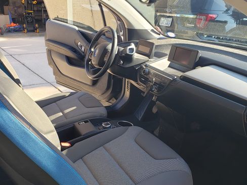 Used 2019 BMW i3 w/ Range Extender image 8