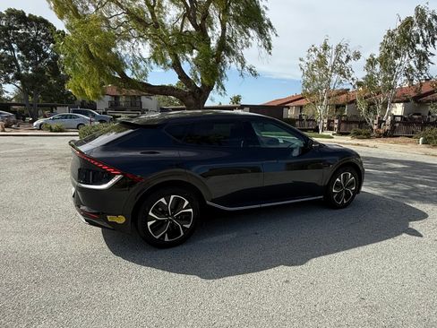 Used 2022 Kia EV6 Wind RWD image 6