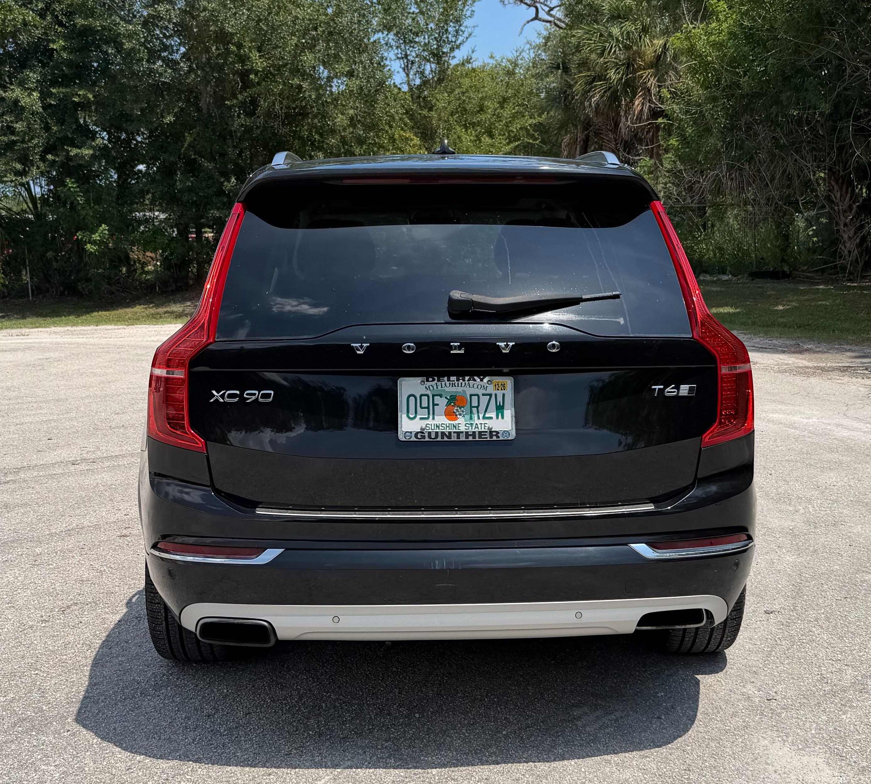 Used 2016 Volvo XC90 T6 Inscription w/ Vision Package AWD/4WD image 4