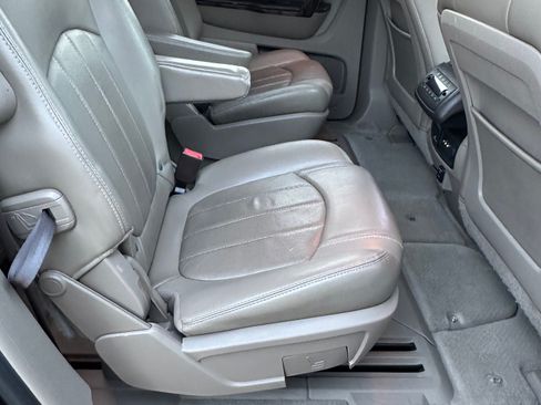 Used 2015 GMC Acadia Denali image 10