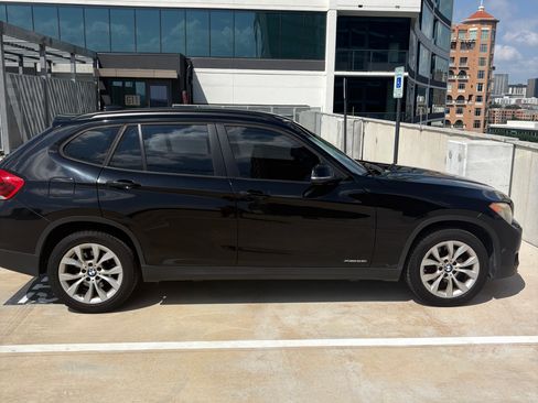 Used 2014 BMW X1 xDrive28i AWD/4WD image 4