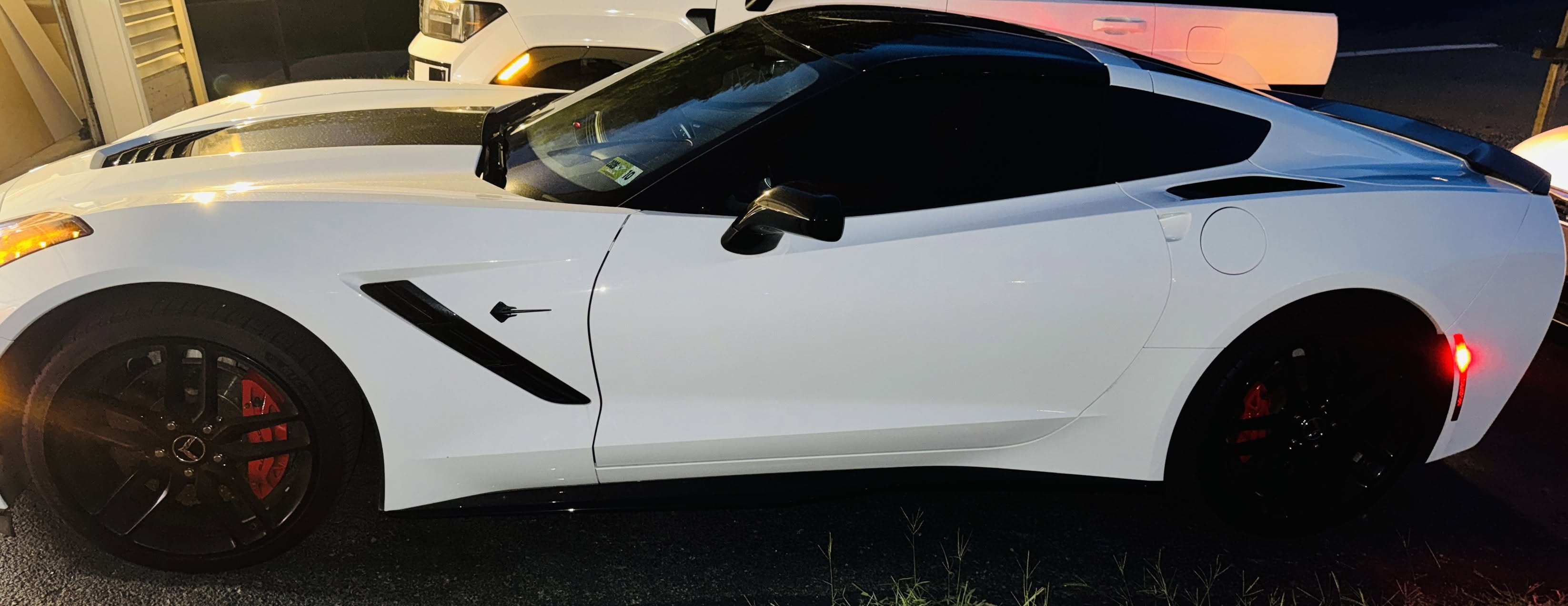 Used 2014 Chevrolet Corvette Stingray Coupe w/ 2LT Preferred Equipment Group RWD image 1