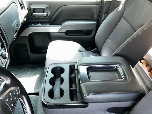 Used 2018 Chevrolet Silverado 1500 LT w/ All Star Edition AWD/4WD image 19