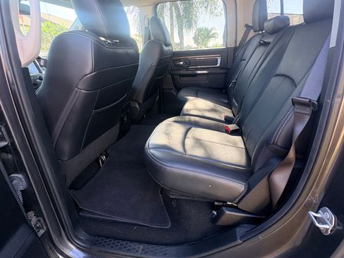 Used 2018 RAM 1500 Laramie w/ Cold Weather Group AWD/4WD image 6