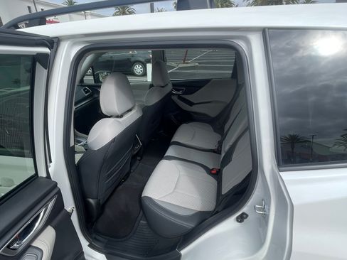 Used 2024 Subaru Forester Premium AWD/4WD image 11