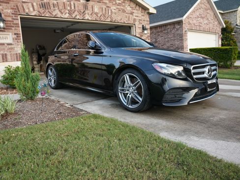 Used 2017 Mercedes-Benz E 300 image 6