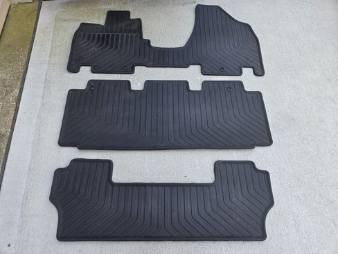 Used 2011 Honda Odyssey EX-L image 16