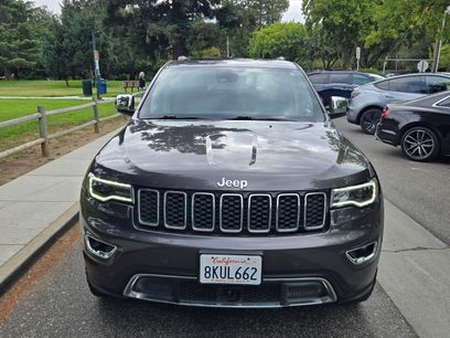 Used 2019 Jeep Grand Cherokee Limited w/ Luxury Group II
