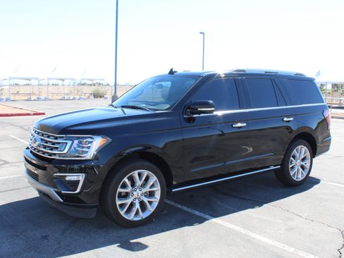 Used 2018 Ford Expedition Limited w/ Equipment Group 302A image 6