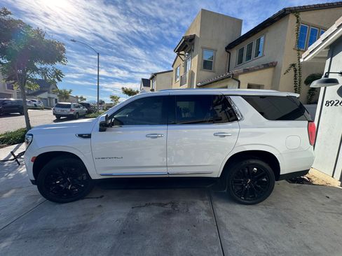 Used 2021 GMC Yukon Denali image 8