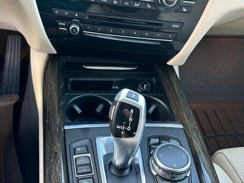 Used 2016 BMW X5 xDrive35d image 15