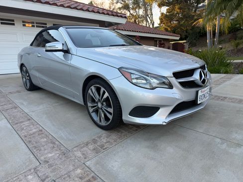 Used 2016 Mercedes-Benz E 400 Cabriolet image 8