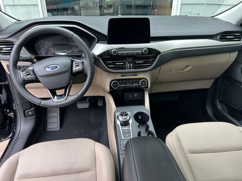 Used 2021 Ford Escape SEL FWD image 14