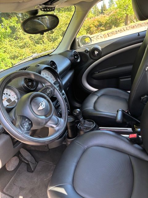 Used 2014 MINI Cooper Countryman FWD image 11