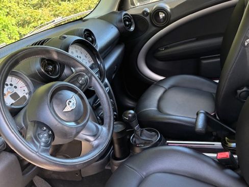 Used 2014 MINI Cooper Countryman image 11