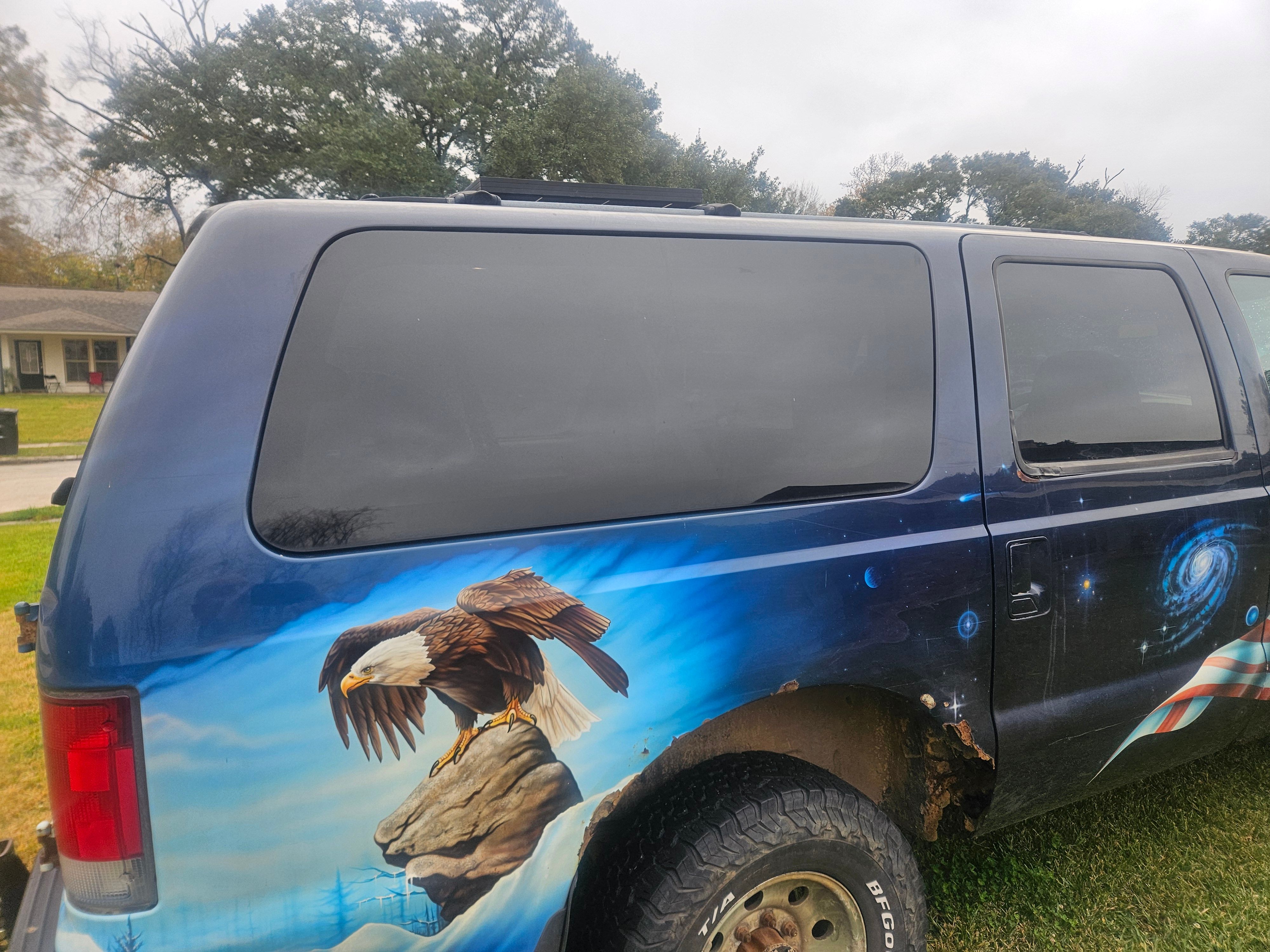 Used 2000 Ford Excursion XLT AWD/4WD image 9